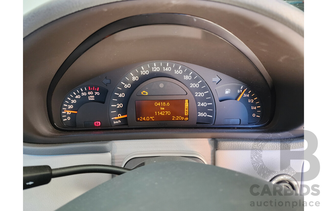 7/2002 Mercedes-Benz C240 Avantgarde W203 4d Sedan Green 2.6L