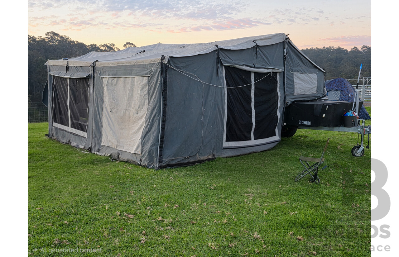 10/2016 GIC Black Series Extreme Commando Camping Trailer w/ 2x Annex and Boat Rack
