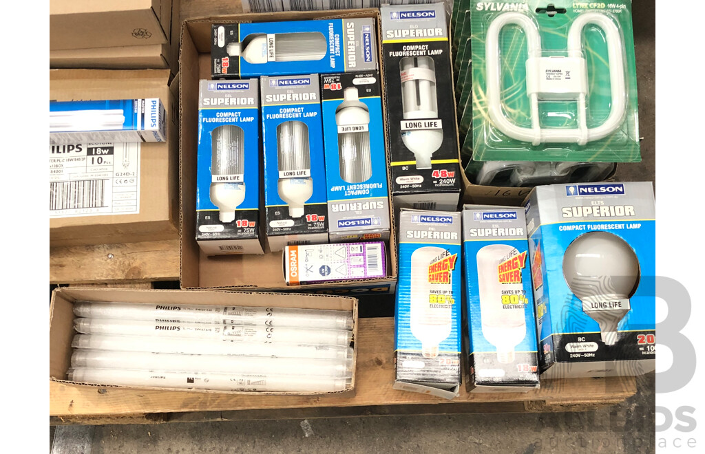 Large Selection of Fluorescent and Metal Halide Light Globes - New