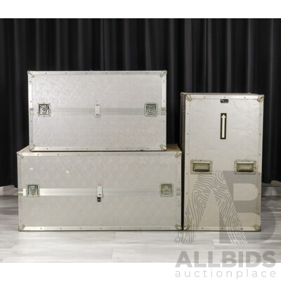 Collection of Three Aluminium Roadie Cases Collection of Three Aluminium Roadie Cases