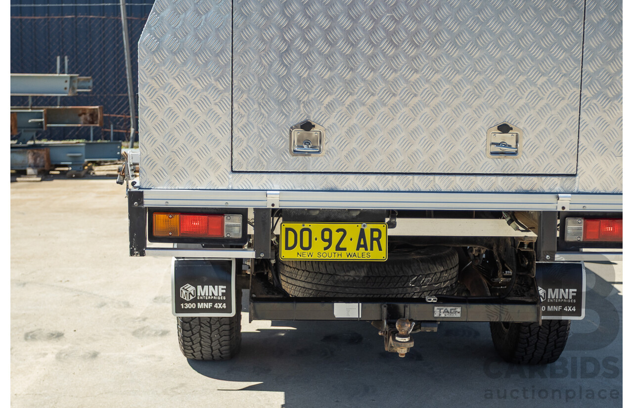 02/2016 Mitsubishi Triton GLX (4x4) MQ MY16 UPGRADE Dual Cab Utility White Turbo Diesel 2.4L