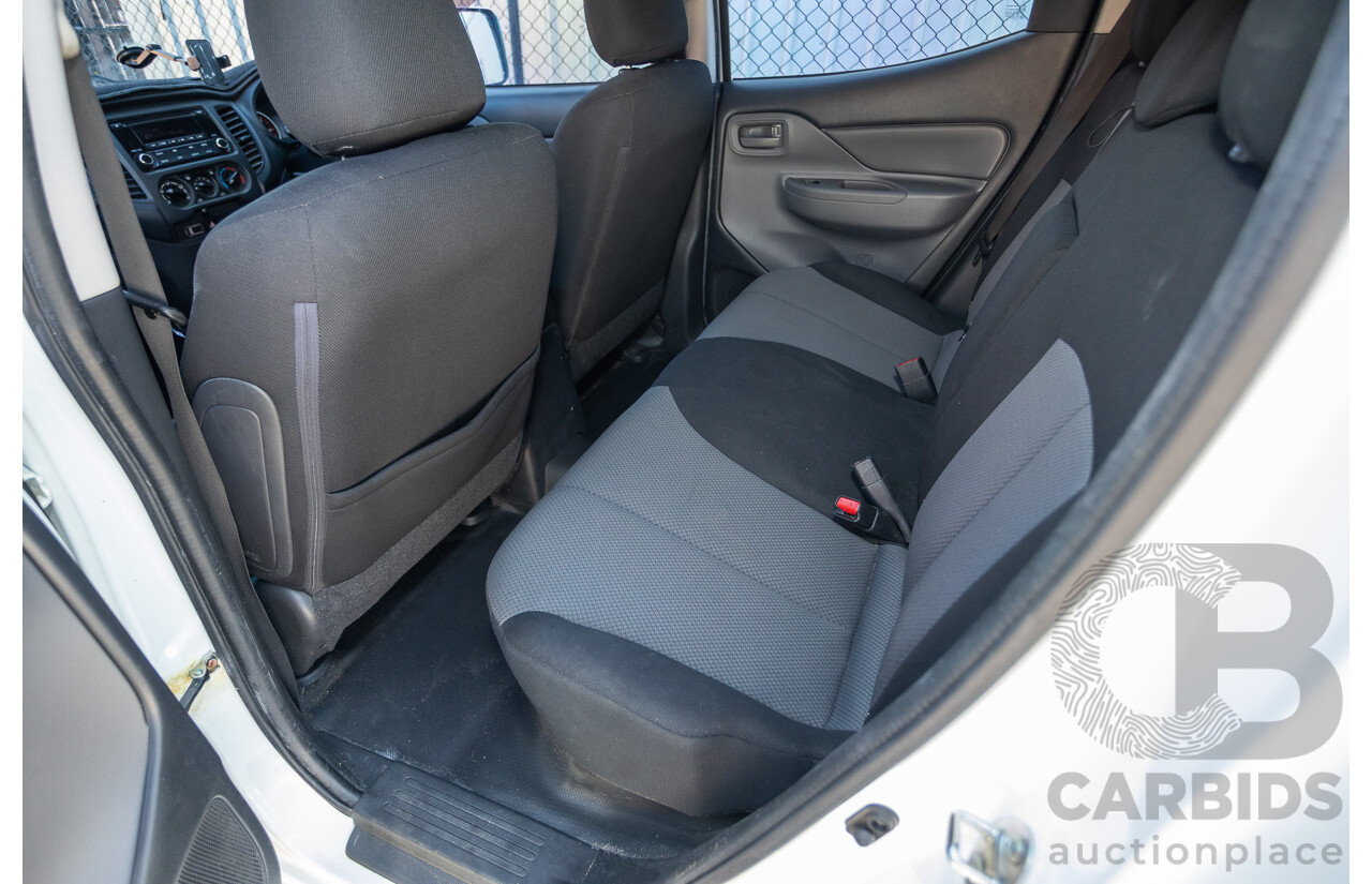 02/2016 Mitsubishi Triton GLX (4x4) MQ MY16 UPGRADE Dual Cab Utility White Turbo Diesel 2.4L