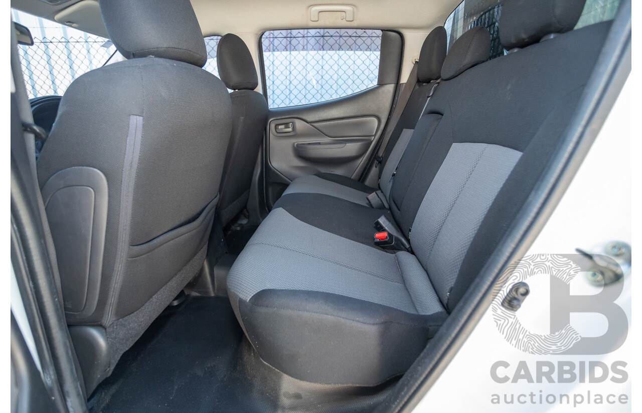 02/2016 Mitsubishi Triton GLX (4x4) MQ MY16 UPGRADE Dual Cab Utility White Turbo Diesel 2.4L