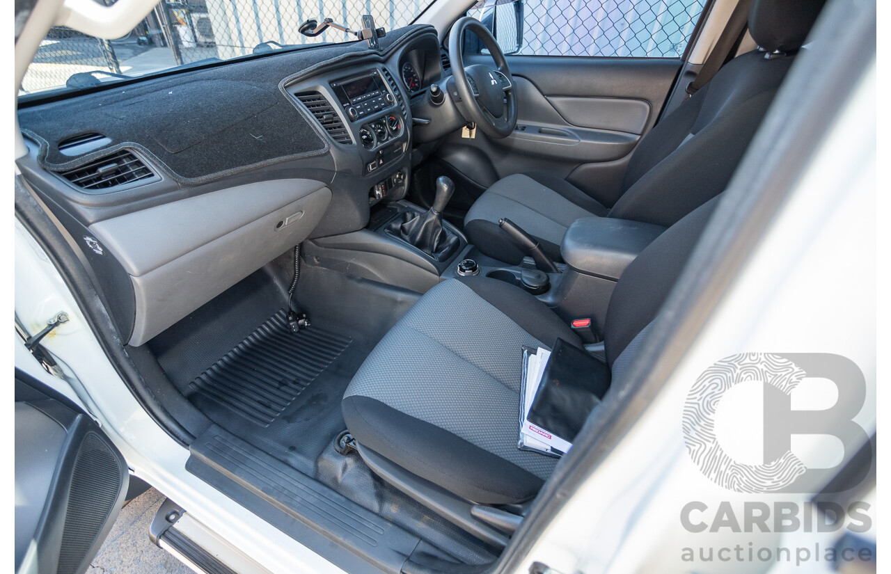 02/2016 Mitsubishi Triton GLX (4x4) MQ MY16 UPGRADE Dual Cab Utility White Turbo Diesel 2.4L