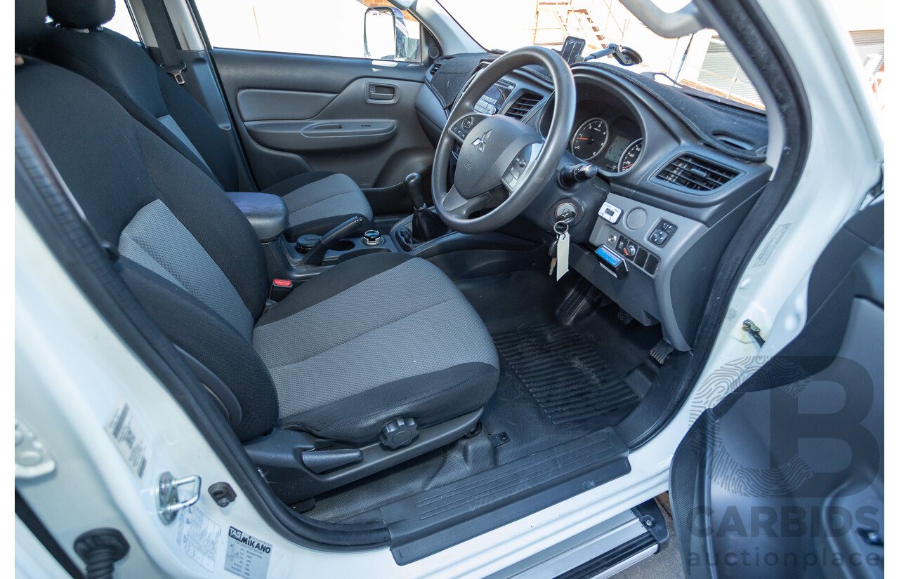 02/2016 Mitsubishi Triton GLX (4x4) MQ MY16 UPGRADE Dual Cab Utility White Turbo Diesel 2.4L
