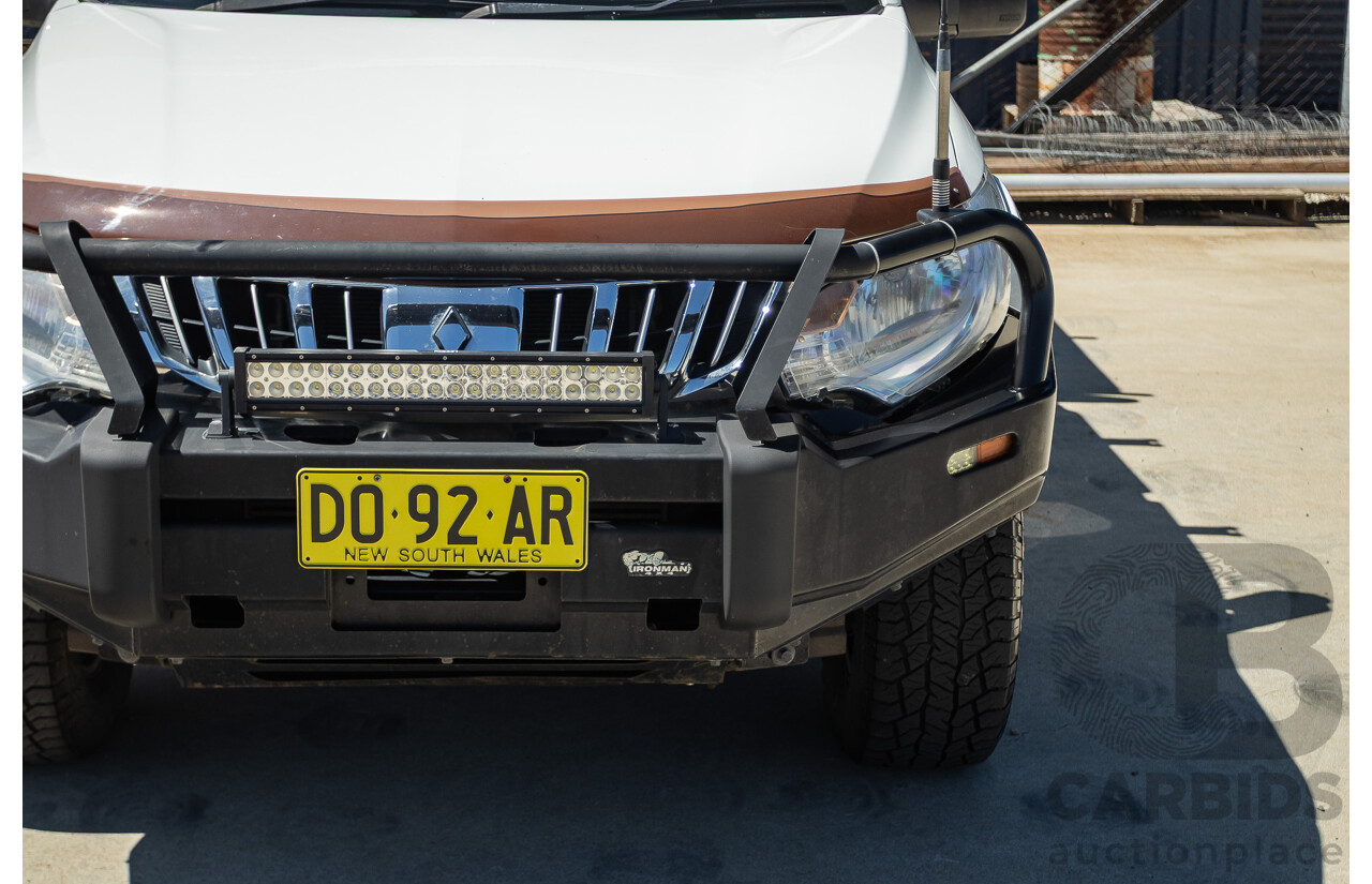 02/2016 Mitsubishi Triton GLX (4x4) MQ MY16 UPGRADE Dual Cab Utility White Turbo Diesel 2.4L