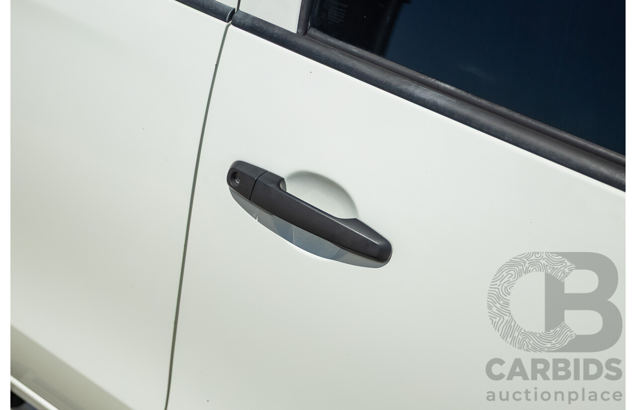 02/2016 Mitsubishi Triton GLX (4x4) MQ MY16 UPGRADE Dual Cab Utility White Turbo Diesel 2.4L