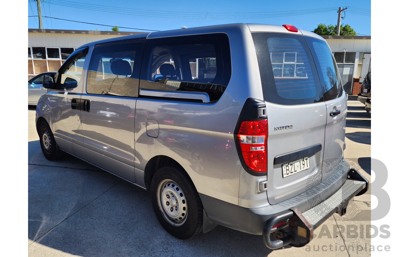 11/2011 Hyundai Iload CREW TQ MY11 4d Van Silver 2.5L