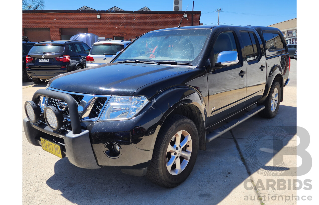 4/2013 Nissan Navara ST-X Blackline Edition (4x4) D40 MY12 Dual Cab P/Up Black 3.0L