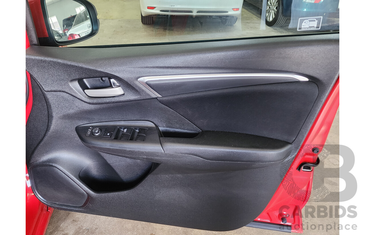 12/2015 Honda Jazz VTi GK MY15 5d Hatchback Red 1.5L