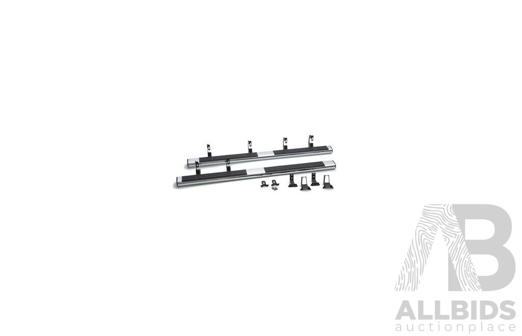 GM Crew Cab 6-Inch Oval Assist Steps in Chrome (Diesel) for GMC or Chevrolet