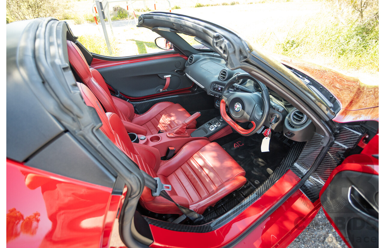 1/2016 Alfa Romeo 4C Spider 2d Convertible Alfa Red Turbo 1.7L