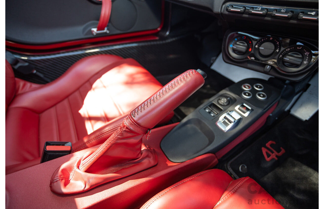 1/2016 Alfa Romeo 4C Spider 2d Convertible Alfa Red Turbo 1.7L