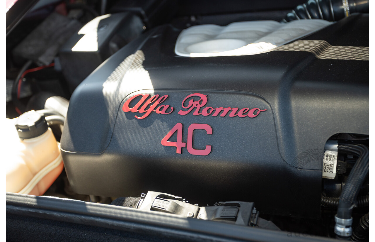 1/2016 Alfa Romeo 4C Spider 2d Convertible Alfa Red Turbo 1.7L
