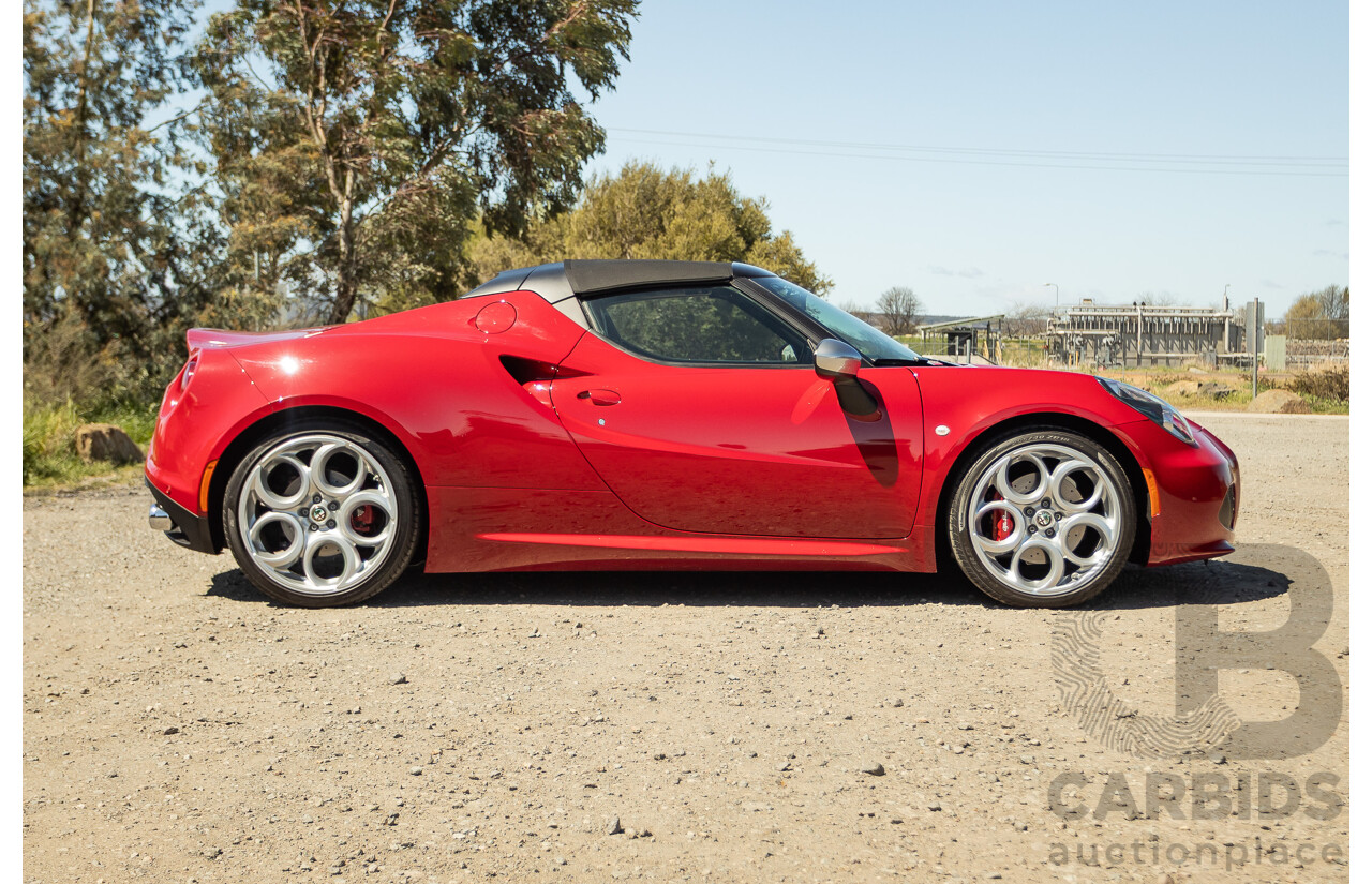 1/2016 Alfa Romeo 4C Spider 2d Convertible Alfa Red Turbo 1.7L
