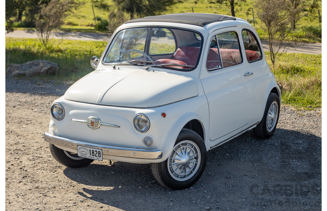 1/1969 Fiat 500 F Sun-Roof 2d Sedan White 0.5L