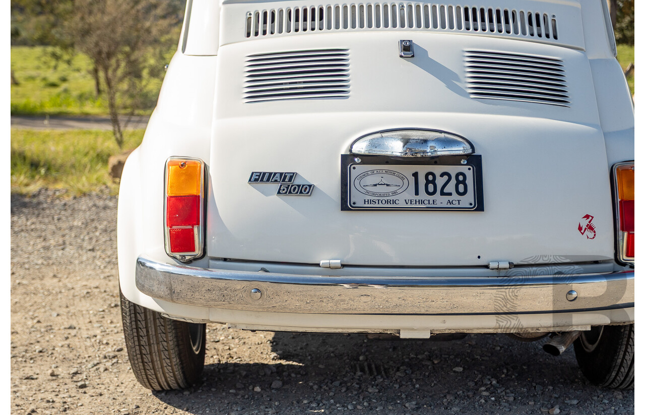1/1969 Fiat 500 F Sun-Roof 2d Sedan White 0.5L