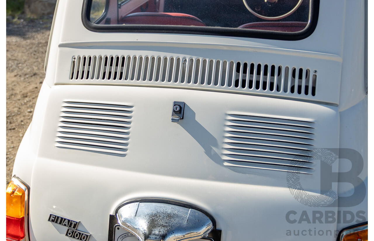 1/1969 Fiat 500 F Sun-Roof 2d Sedan White 0.5L
