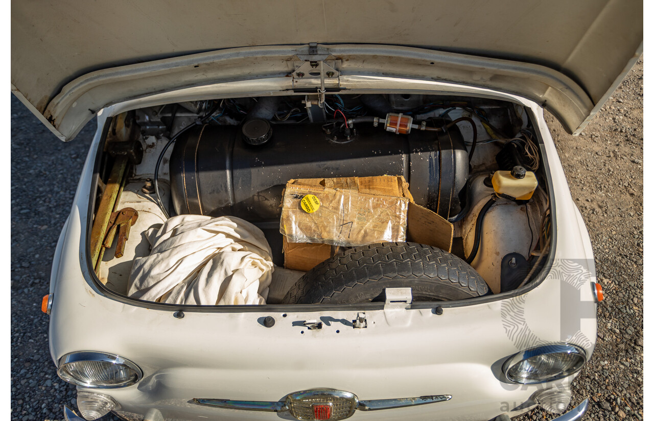 1/1969 Fiat 500 F Sun-Roof 2d Sedan White 0.5L