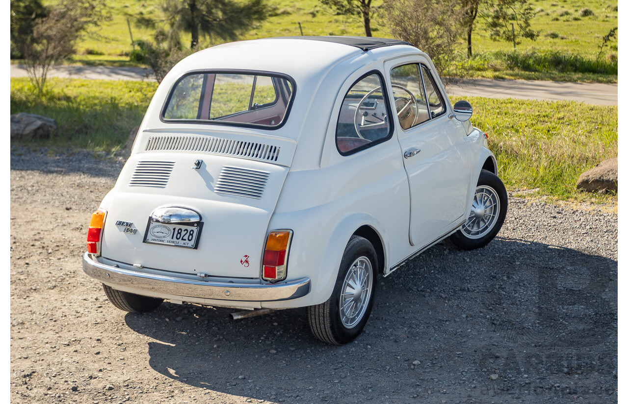 1/1969 Fiat 500 F Sun-Roof 2d Sedan White 0.5L