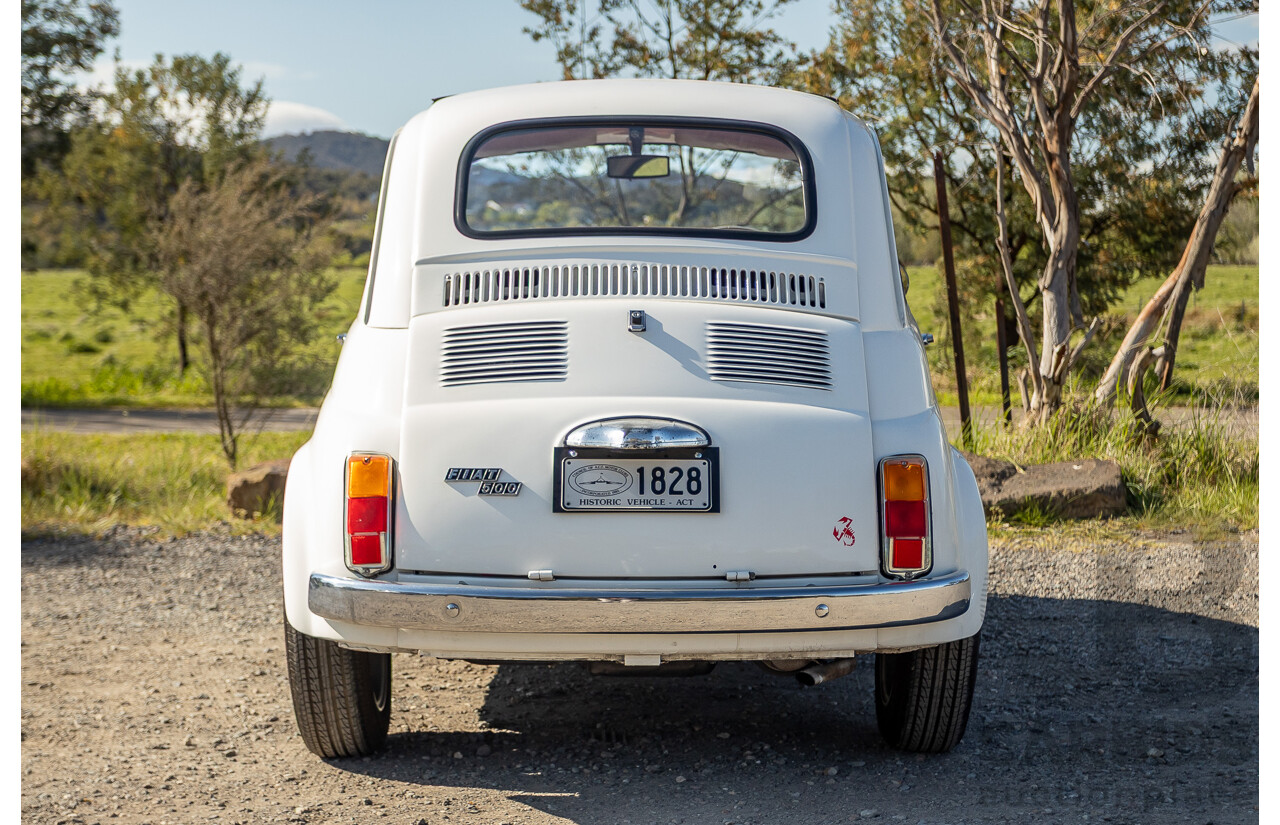1/1969 Fiat 500 F Sun-Roof 2d Sedan White 0.5L