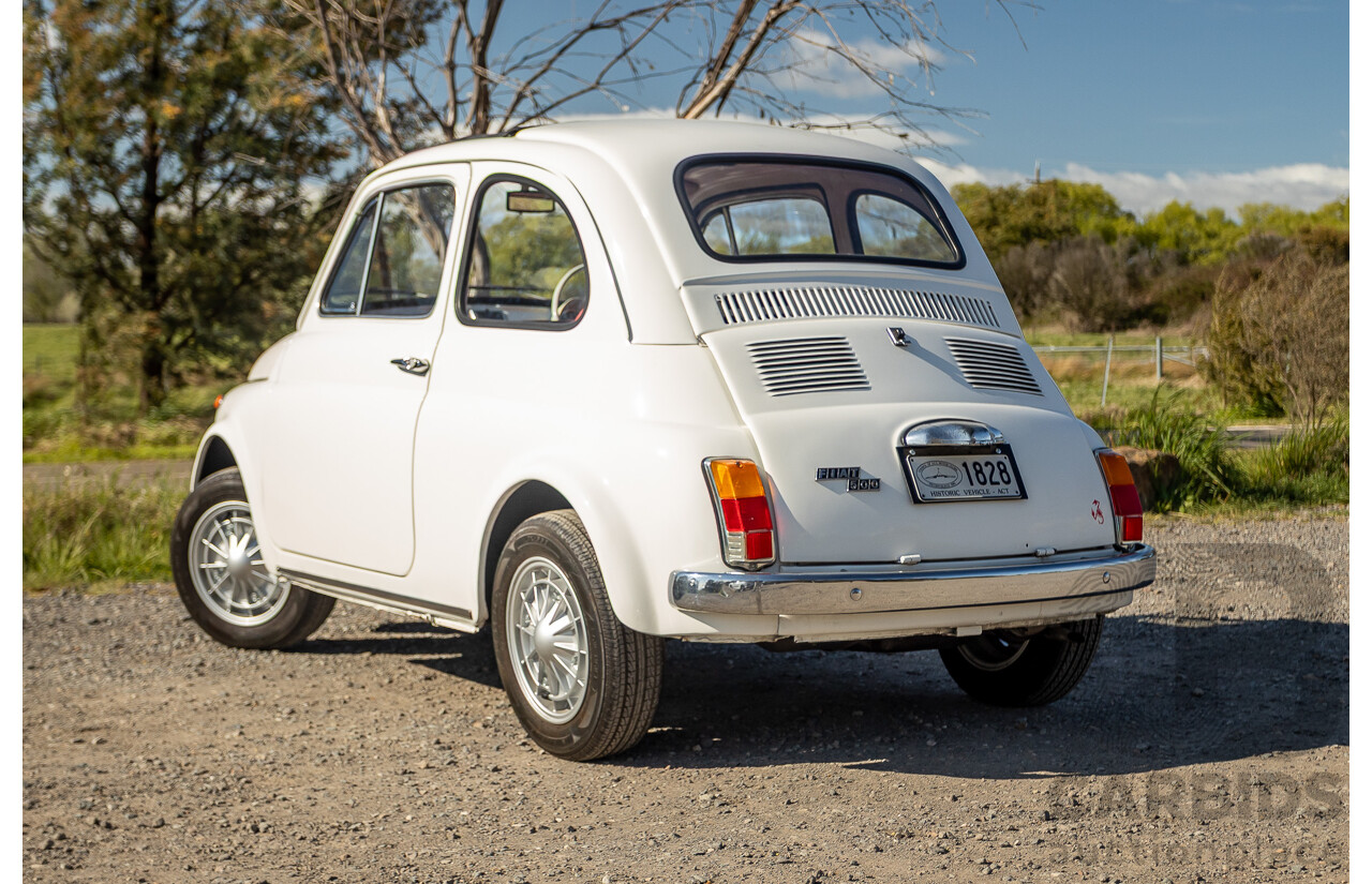 1/1969 Fiat 500 F Sun-Roof 2d Sedan White 0.5L