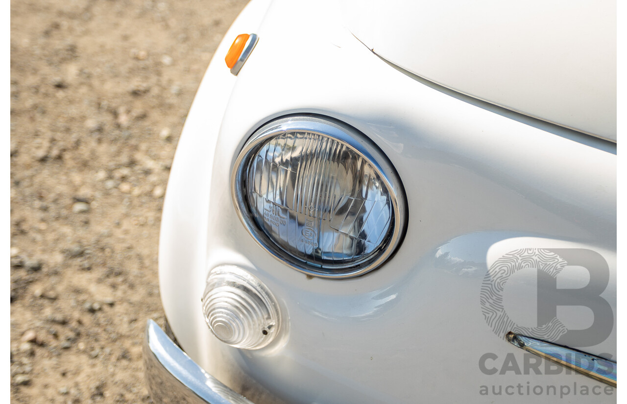 1/1969 Fiat 500 F Sun-Roof 2d Sedan White 0.5L