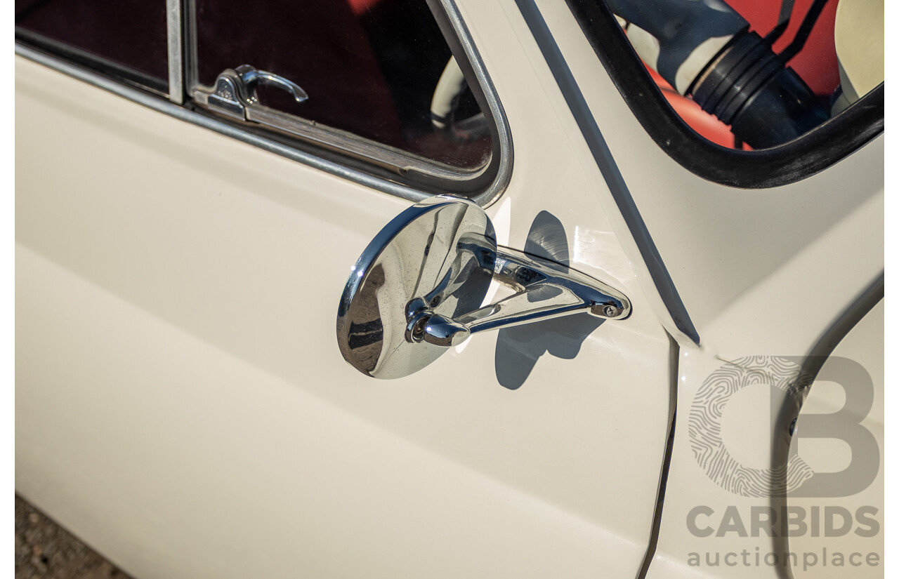 1/1969 Fiat 500 F Sun-Roof 2d Sedan White 0.5L