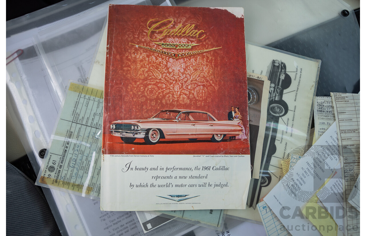 01/1961 Cadillac DeVille Short Deck 4d Sedan White V8 6.4L