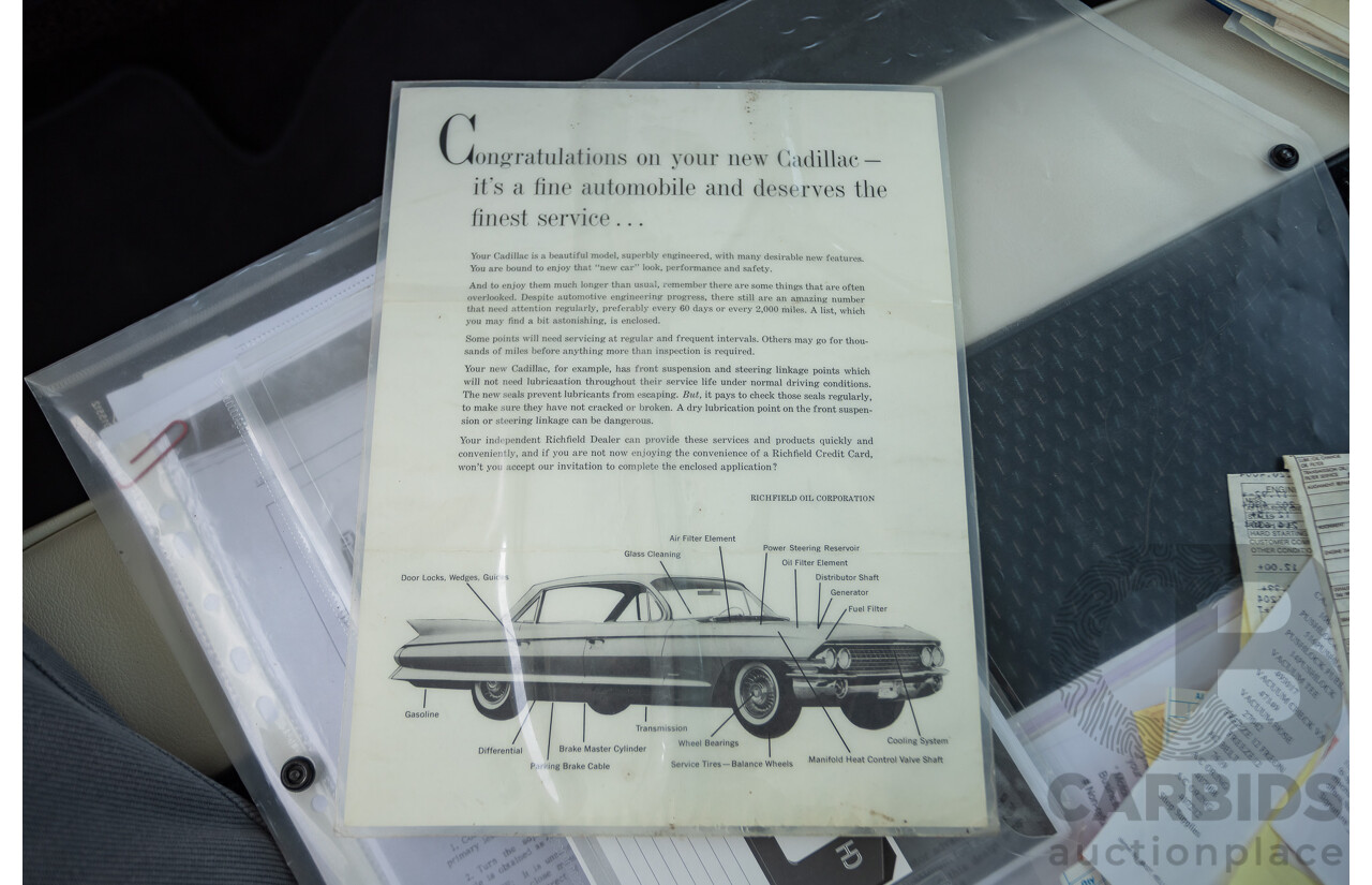 01/1961 Cadillac DeVille Short Deck 4d Sedan White V8 6.4L