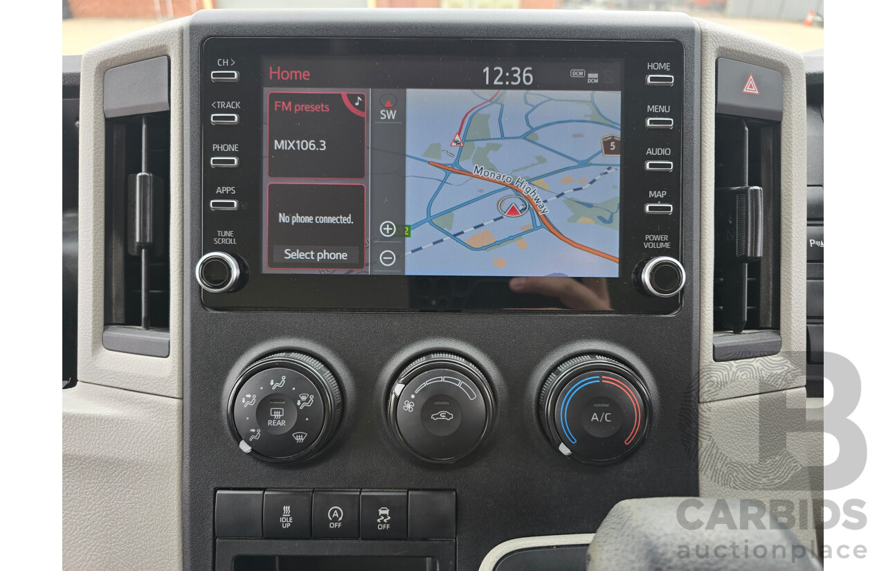 05/2022 Toyota Hiace LWB GDH300R 4d Van French Vanilla White Turbo Diesel 2.8L