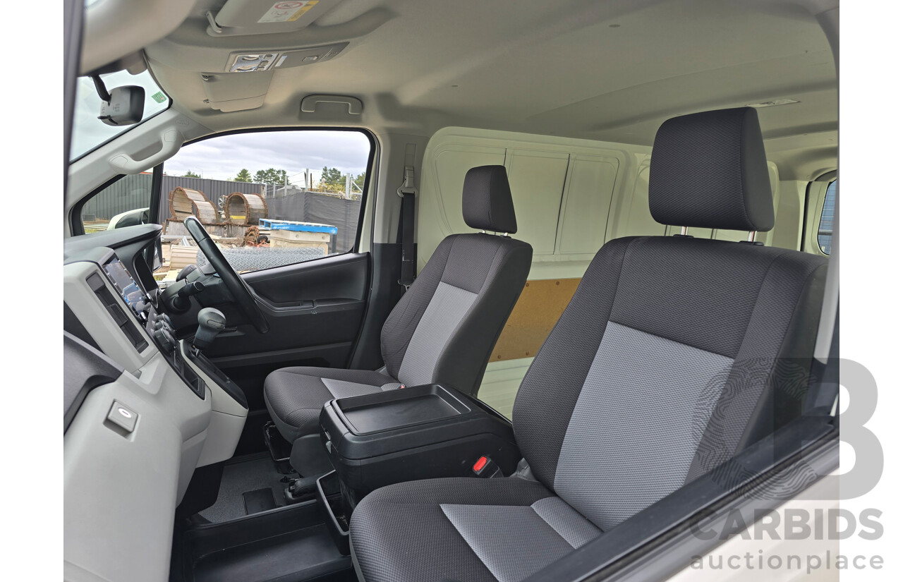 05/2022 Toyota Hiace LWB GDH300R 4d Van French Vanilla White Turbo Diesel 2.8L