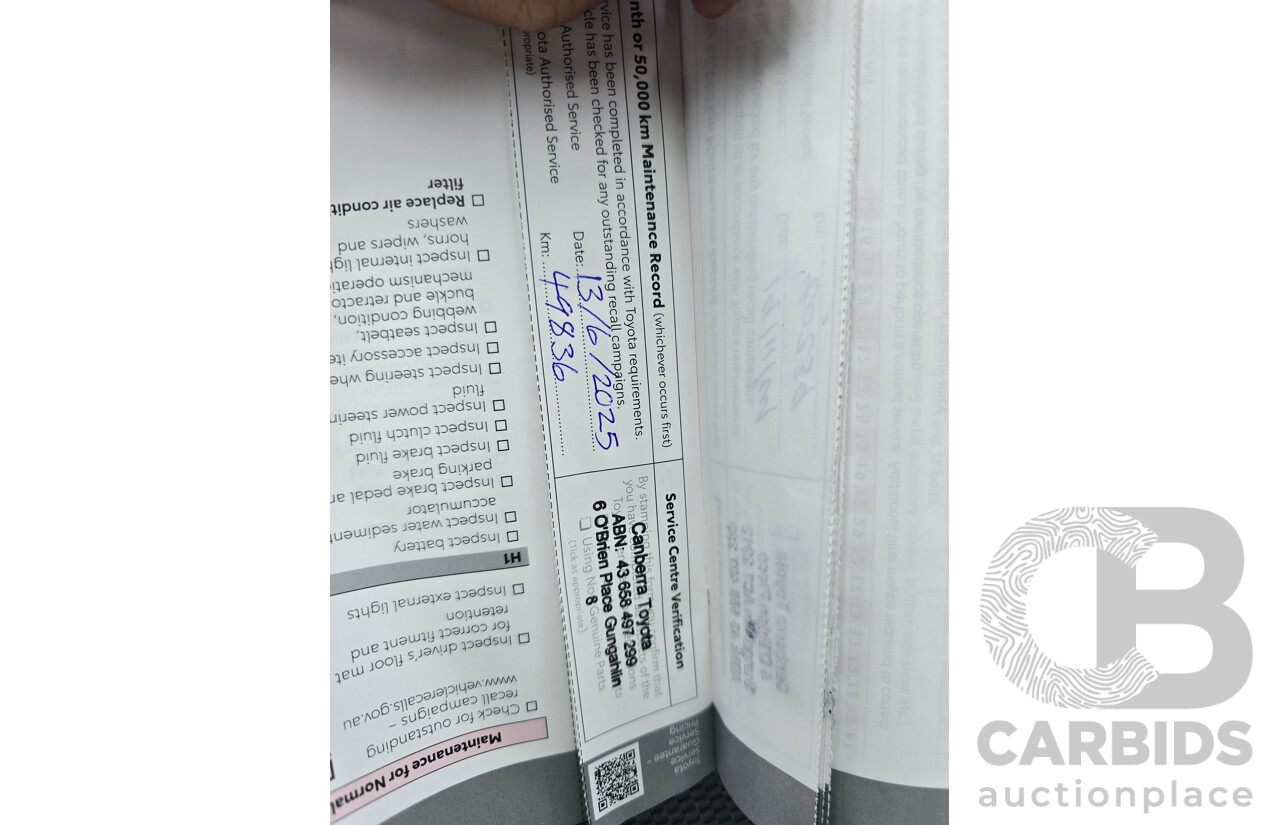 05/2022 Toyota Hiace LWB GDH300R 4d Van French Vanilla White Turbo Diesel 2.8L