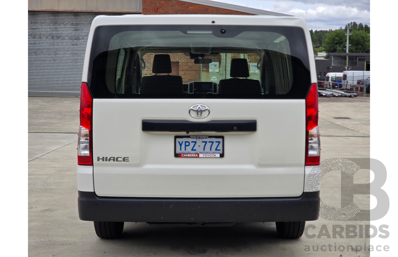 05/2022 Toyota Hiace LWB GDH300R 4d Van French Vanilla White Turbo Diesel 2.8L