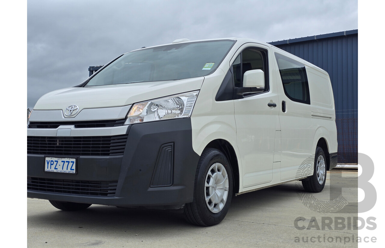 05/2022 Toyota Hiace LWB GDH300R 4d Van French Vanilla White Turbo Diesel 2.8L