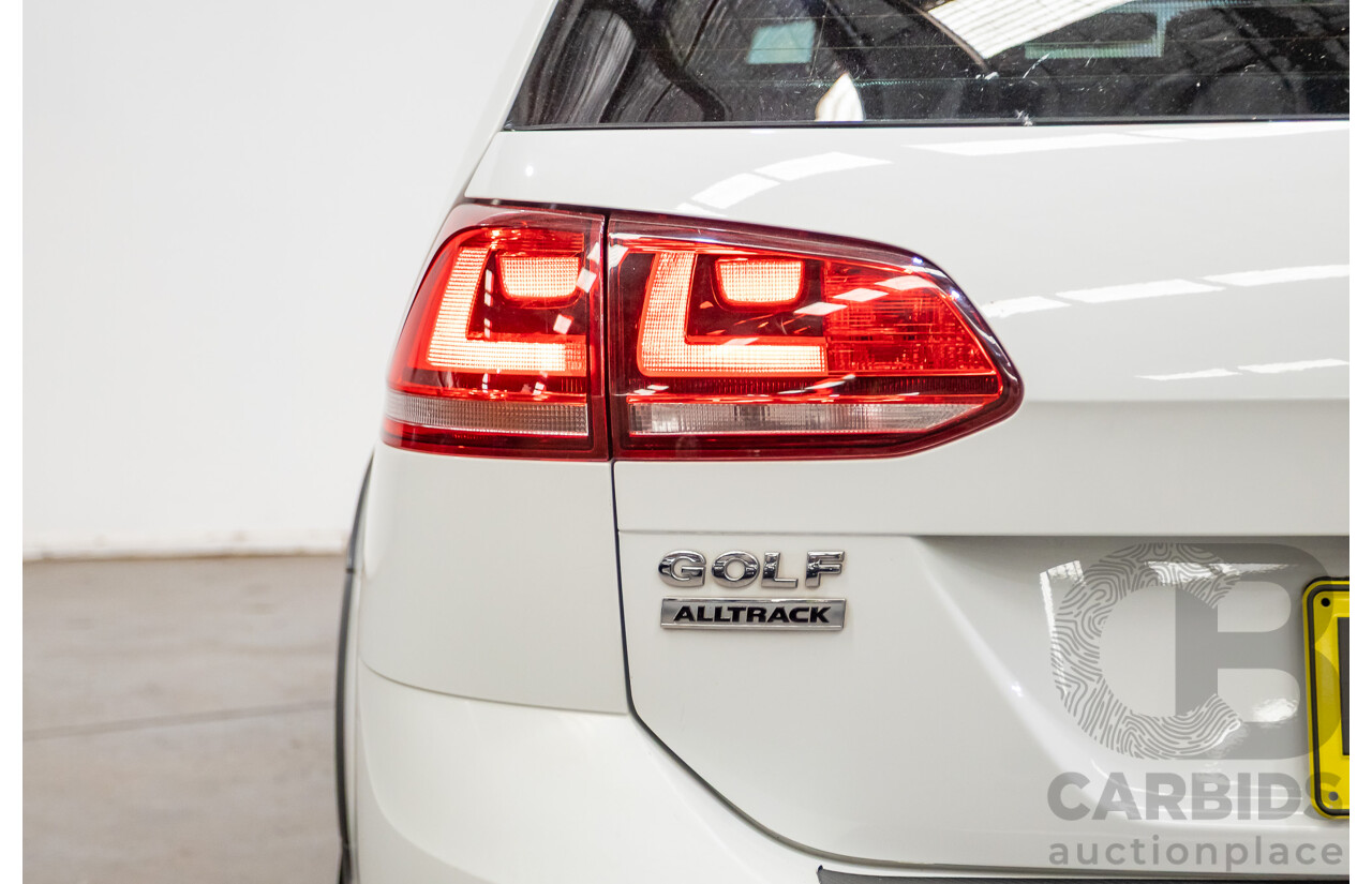 02/2017 Volkswagen Golf Alltrack 132 TSI (AWD) AU MY17 4D Wagon Pure White Turbo 1.8L