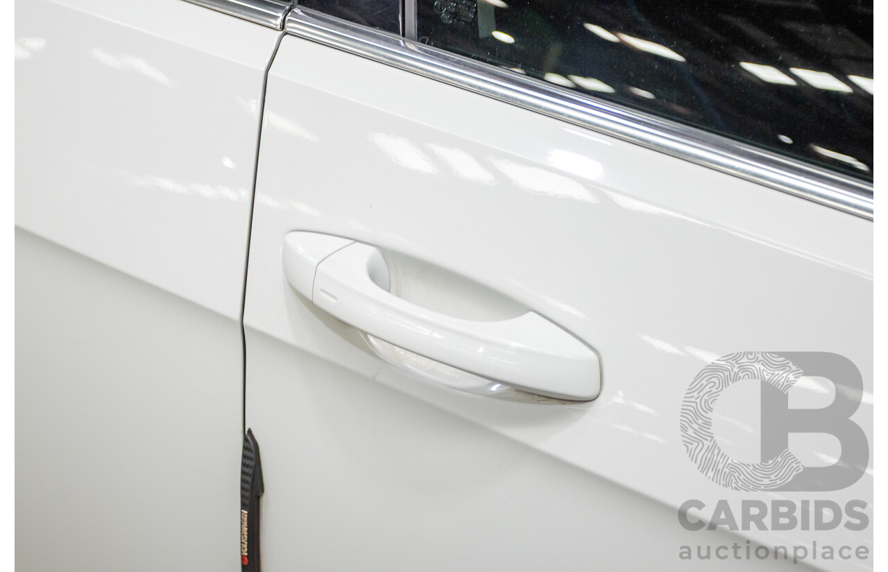 02/2017 Volkswagen Golf Alltrack 132 TSI (AWD) AU MY17 4D Wagon Pure White Turbo 1.8L