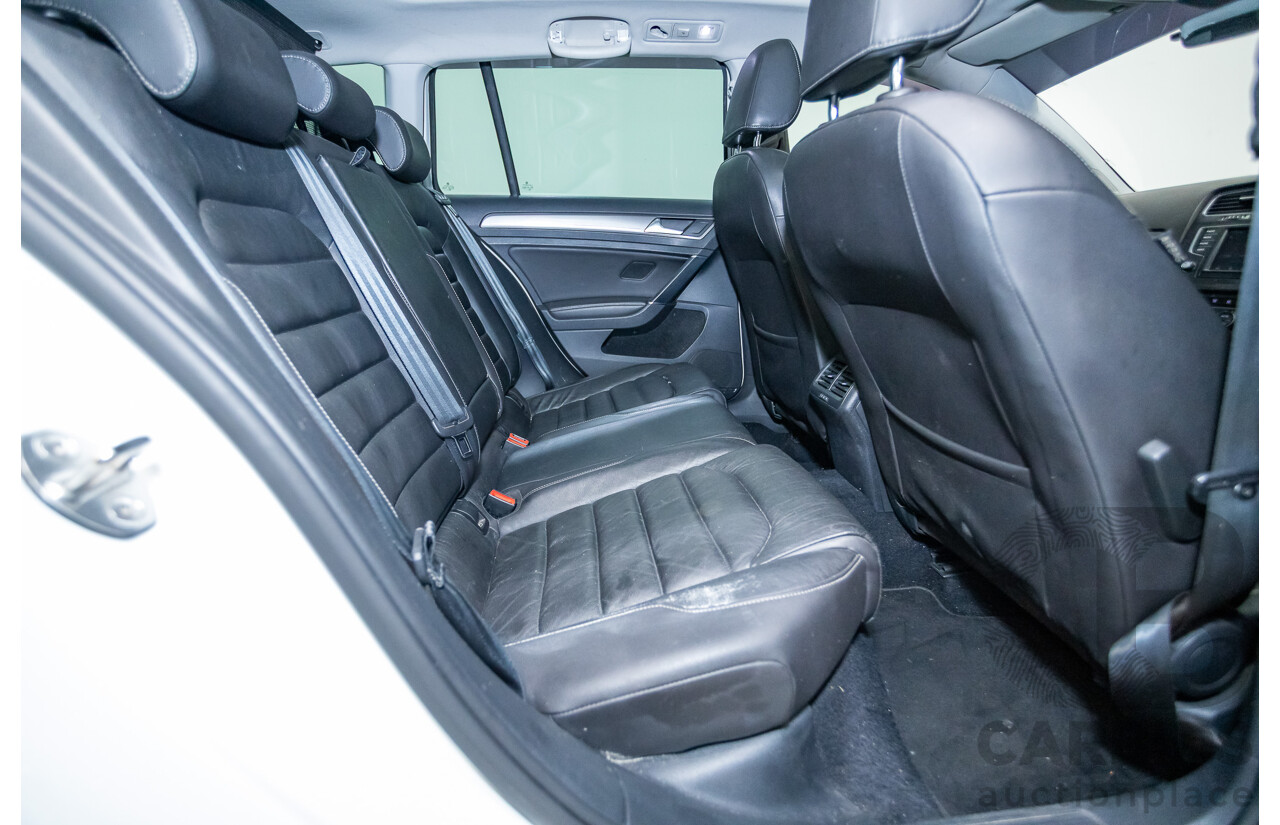 02/2017 Volkswagen Golf Alltrack 132 TSI (AWD) AU MY17 4D Wagon Pure White Turbo 1.8L