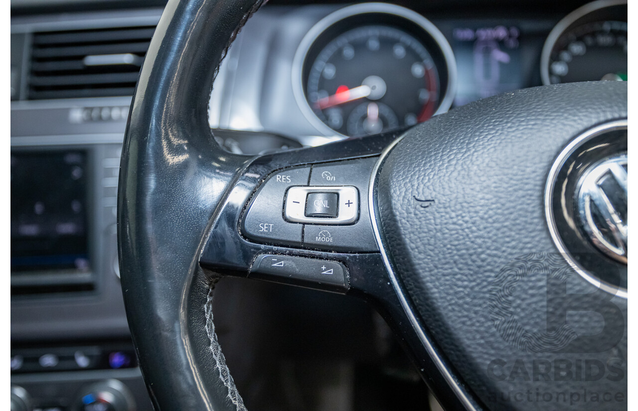 02/2017 Volkswagen Golf Alltrack 132 TSI (AWD) AU MY17 4D Wagon Pure White Turbo 1.8L