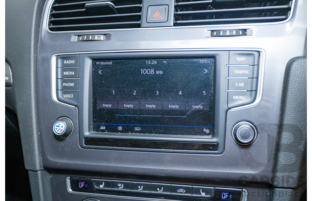 02/2017 Volkswagen Golf Alltrack 132 TSI (AWD) AU MY17 4D Wagon Pure White Turbo 1.8L