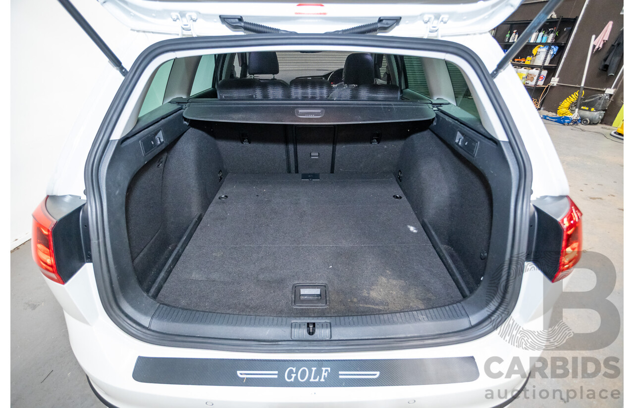 02/2017 Volkswagen Golf Alltrack 132 TSI (AWD) AU MY17 4D Wagon Pure White Turbo 1.8L
