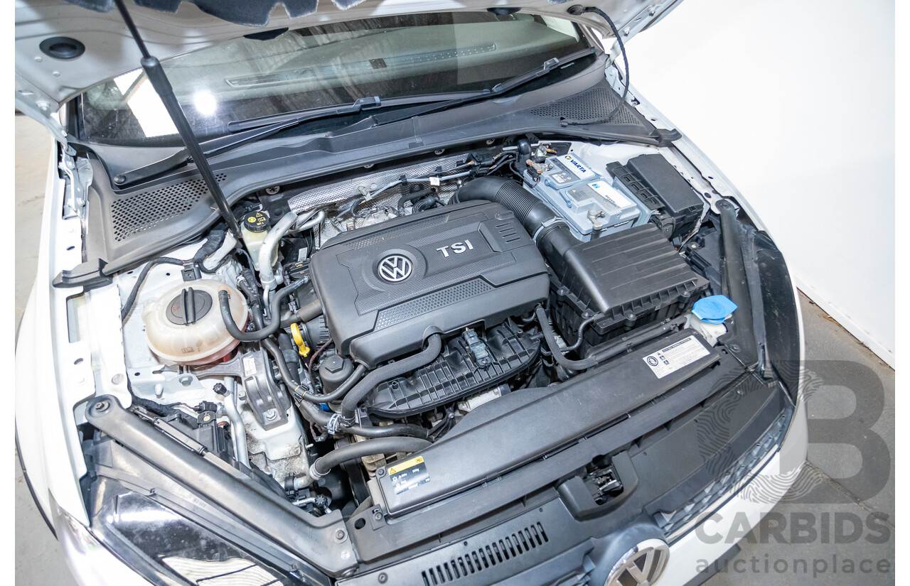 02/2017 Volkswagen Golf Alltrack 132 TSI (AWD) AU MY17 4D Wagon Pure White Turbo 1.8L