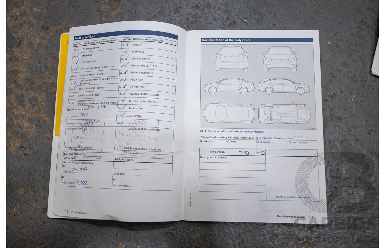 02/2017 Volkswagen Golf Alltrack 132 TSI (AWD) AU MY17 4D Wagon Pure White Turbo 1.8L