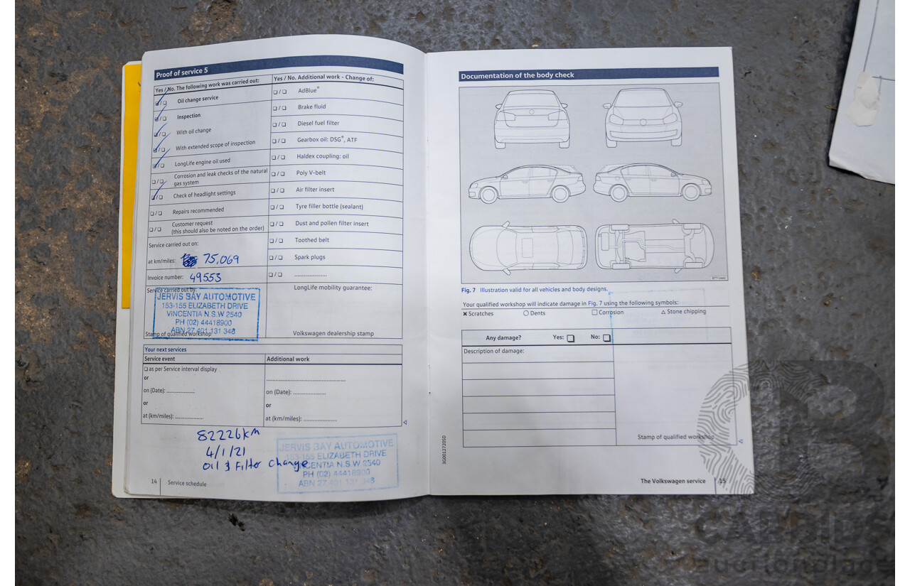 02/2017 Volkswagen Golf Alltrack 132 TSI (AWD) AU MY17 4D Wagon Pure White Turbo 1.8L