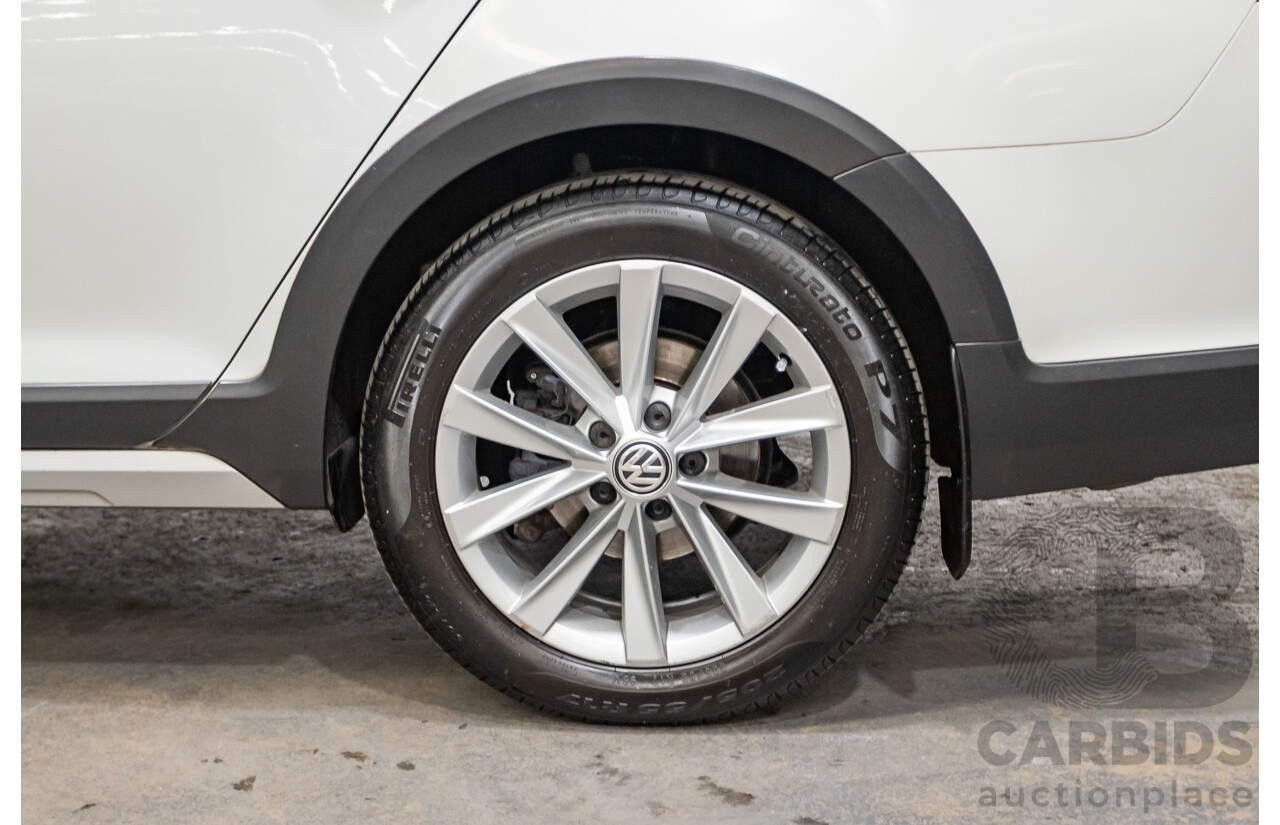 02/2017 Volkswagen Golf Alltrack 132 TSI (AWD) AU MY17 4D Wagon Pure White Turbo 1.8L