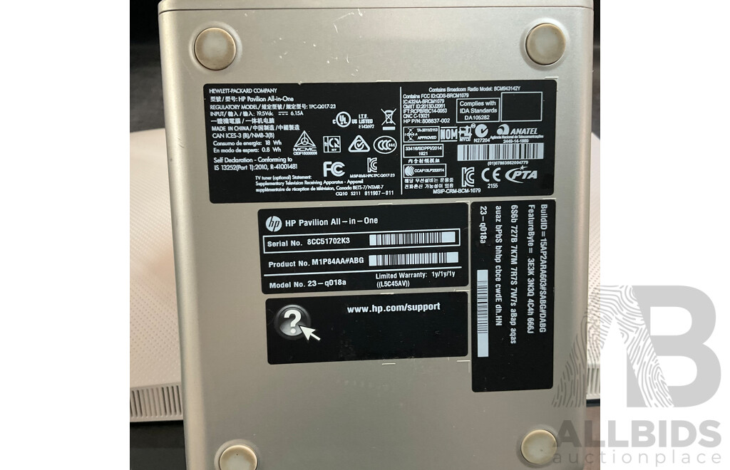 HP Pavillion  I5 23.8'' ALL in One