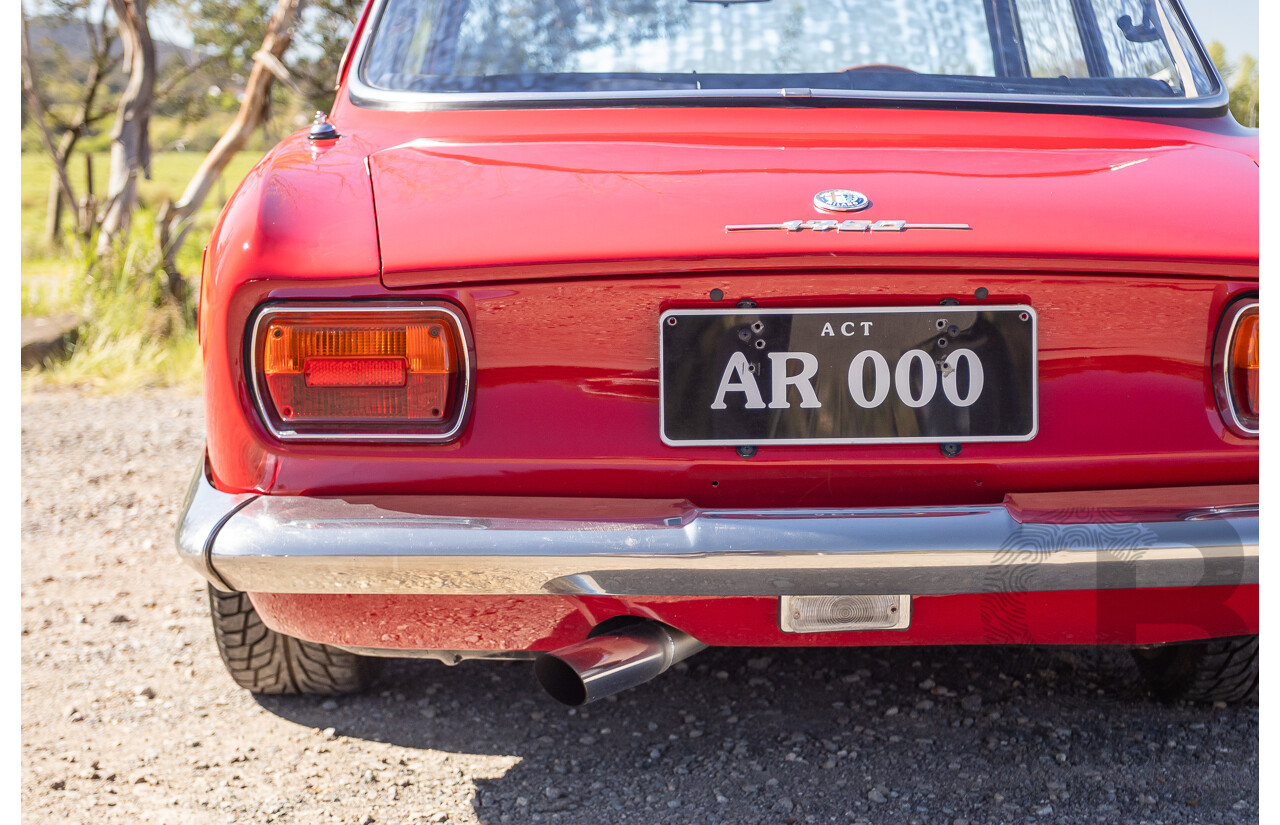 1/1969 Alfa Romeo GT Veloce 1750 2d Coupe Alfa Rosso Red 1.8L