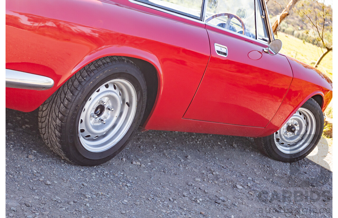 1/1969 Alfa Romeo GT Veloce 1750 2d Coupe Alfa Rosso Red 1.8L