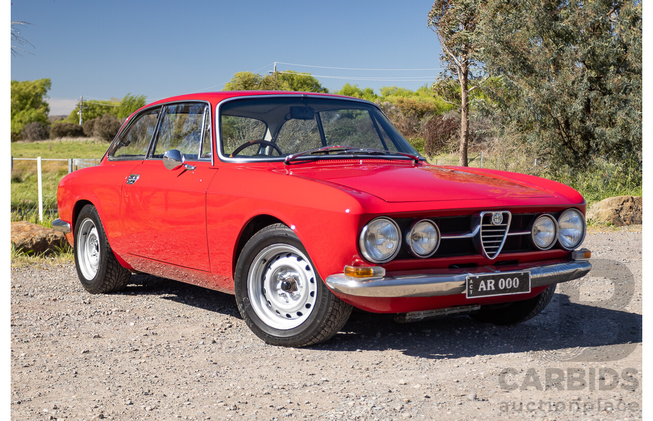 1/1969 Alfa Romeo GT Veloce 1750 2d Coupe Alfa Rosso Red 1.8L