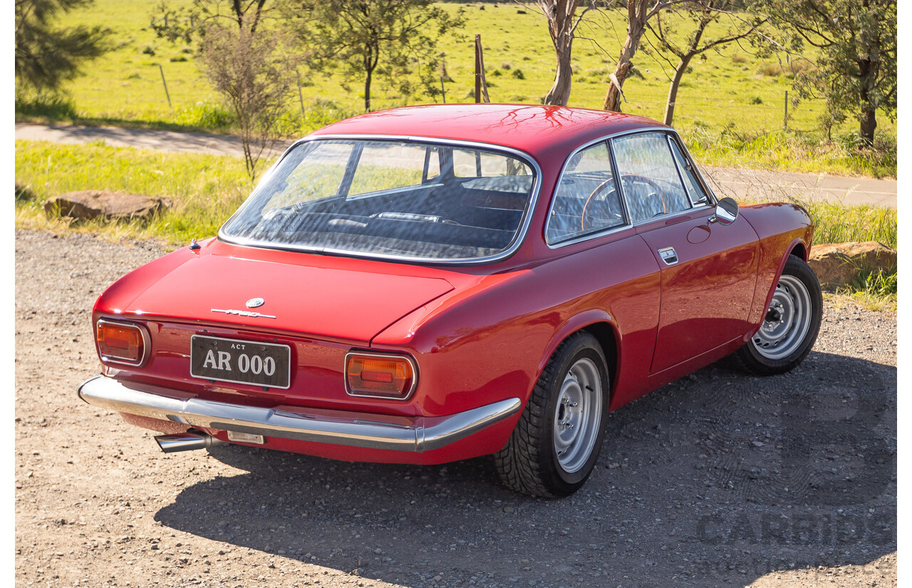1/1969 Alfa Romeo GT Veloce 1750 2d Coupe Alfa Rosso Red 1.8L